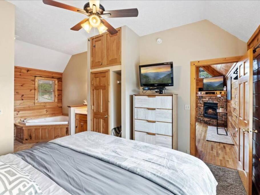 Villa Breathtaking Views Of The Smokies, 3 Mins To Gatlinburg Esterno foto
