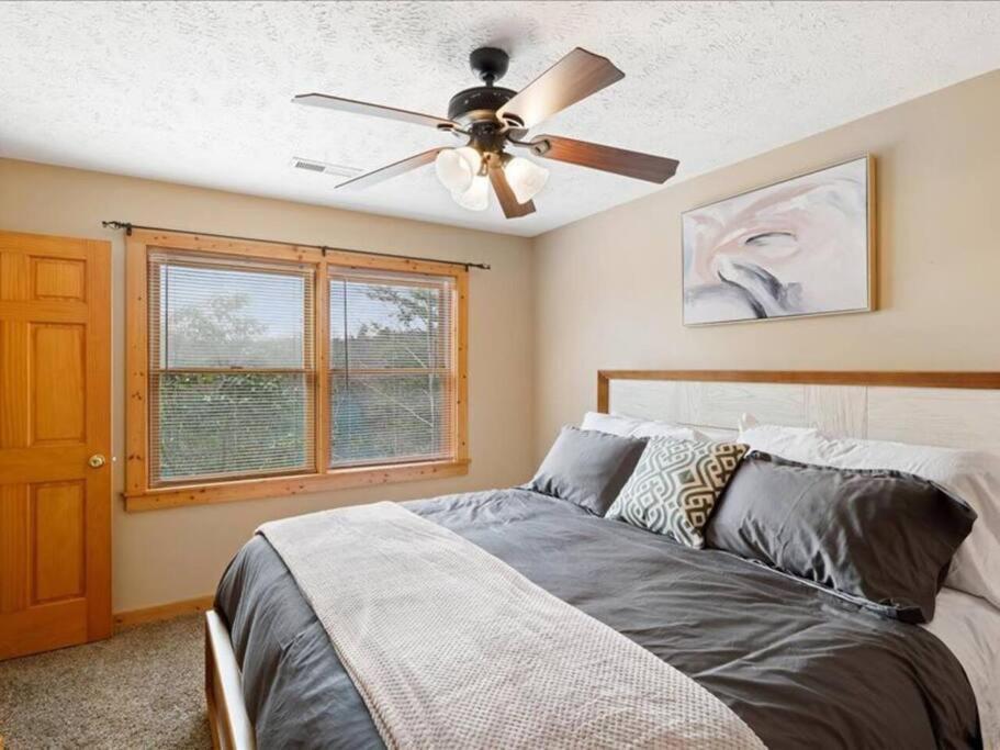 Villa Breathtaking Views Of The Smokies, 3 Mins To Gatlinburg Esterno foto