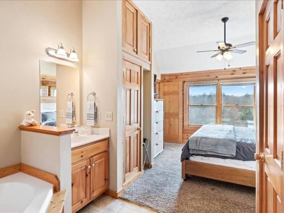 Villa Breathtaking Views Of The Smokies, 3 Mins To Gatlinburg Esterno foto