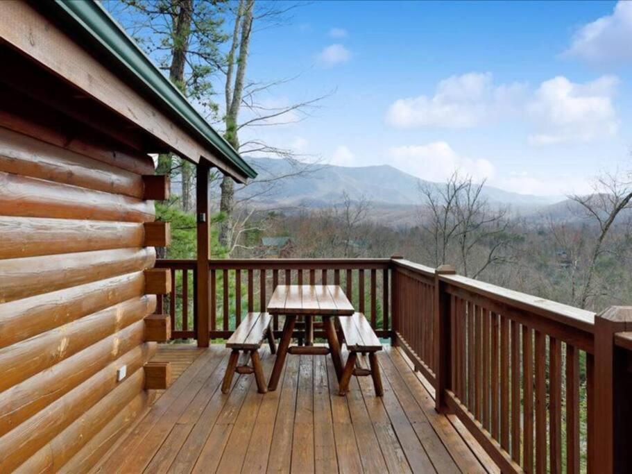 Villa Breathtaking Views Of The Smokies, 3 Mins To Gatlinburg Esterno foto